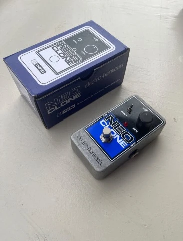 EHX Neo Clone