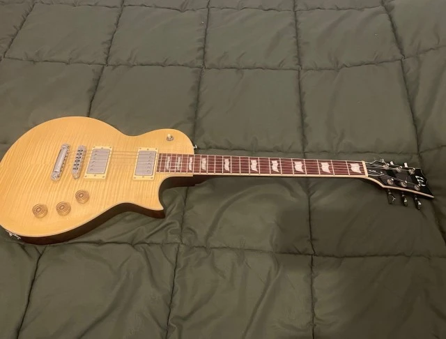 ESP/LTD Eclipse256 FM