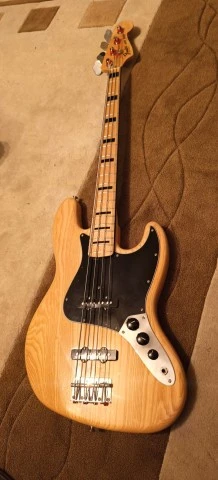 Fender Jazz bass AVRI 75 USA 