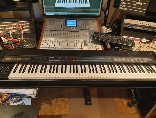 Yamaha KX-88 Fully Weighted MIDI Control - ΝΕΑ ΤΙΜΗ