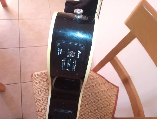 ηλεκτροακουστική κιθάρα TCY10E Cutaway Black