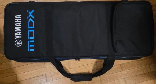 Yamaha MODX 6