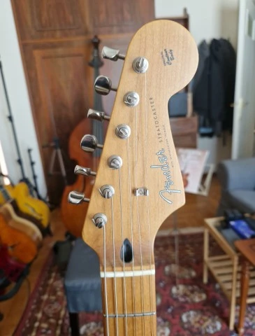 Fender Made in Japan Hybrid II Stratocaster