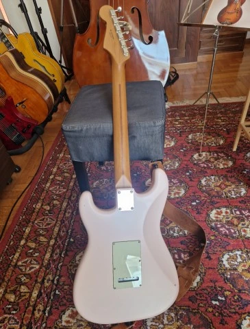 Fender Made in Japan Hybrid II Stratocaster