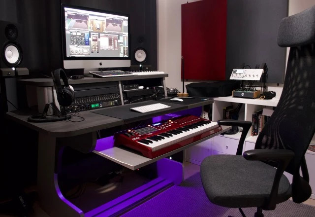 Set Studio Monitors Yamaha HS7(pair) & HS8S(sub) bl