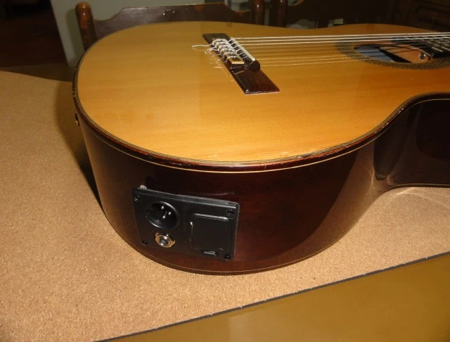 Ibanez G200E - Natural ηλεκτροκλασική κιθάρα