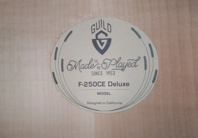 Guild F250 CE Deluxe
