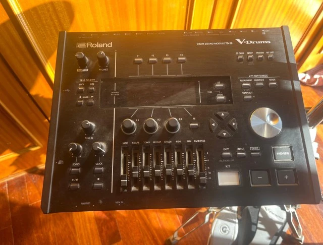 Roland TD-50K V-Drums + EXTRAS