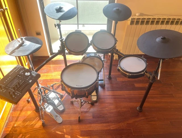Roland TD-50K V-Drums + EXTRAS
