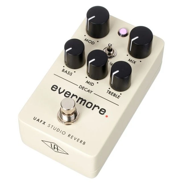 Universal Audio Evermore Reverb Pedal