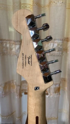 Fender Squier Bullet Strato Bundle 