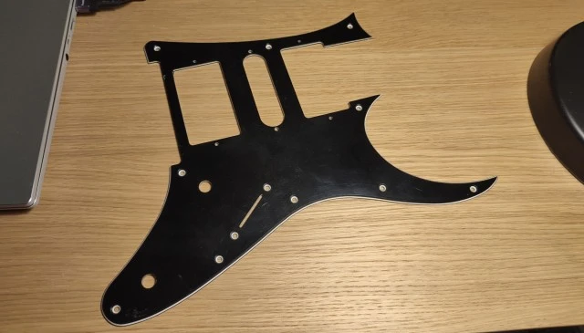 Ibanez OEM pickguard RG
