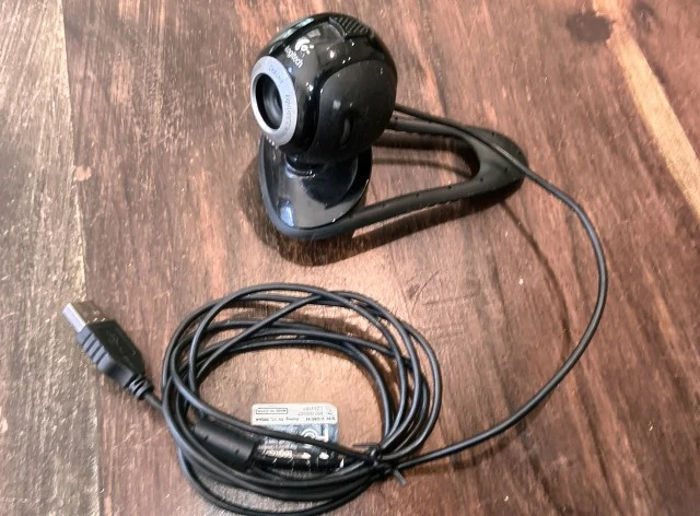  Logitech QuickCam Communicate Deluxe