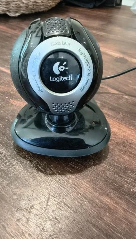  Logitech QuickCam Communicate Deluxe