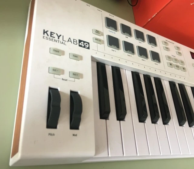 Arturia Keylab Essential 49