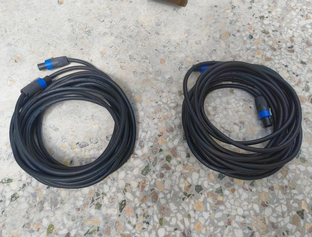 2X Speaker cables 10 meters