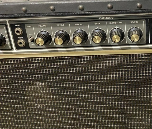 Roland 160 jazz chorus