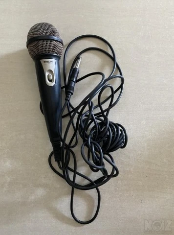6 DVD Karaoke + Δώρο Μικρόφωνο