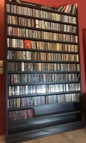 Έπιπλο αποθήκευσης 1.200 CD's