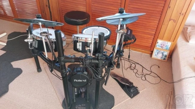 Ηλεκτρονική Drums Roland TD-4