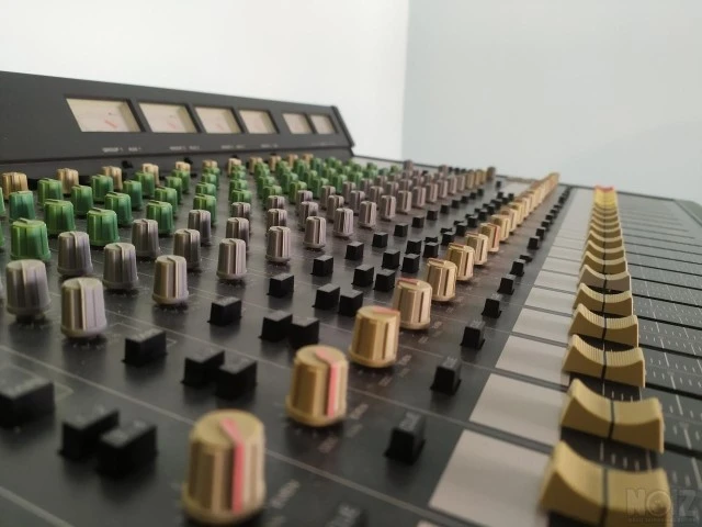 Yamaha MR 1642