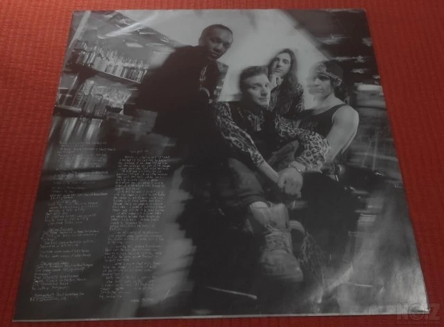 Spin Doctors - Pocket Full Of Kryptonite