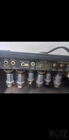 Fender Super Twin Reverb 180 watts/rms