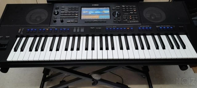 Αρμόνιο Yamaha PSRSX900