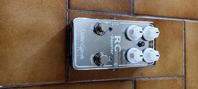 Xotic Effects RC Booster v2