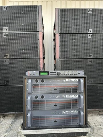 Electro voice p3000 and p2000