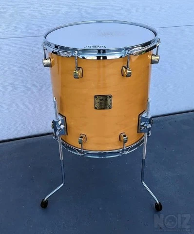 Ζητείται Yamaha Maple Custom 18 Floor to