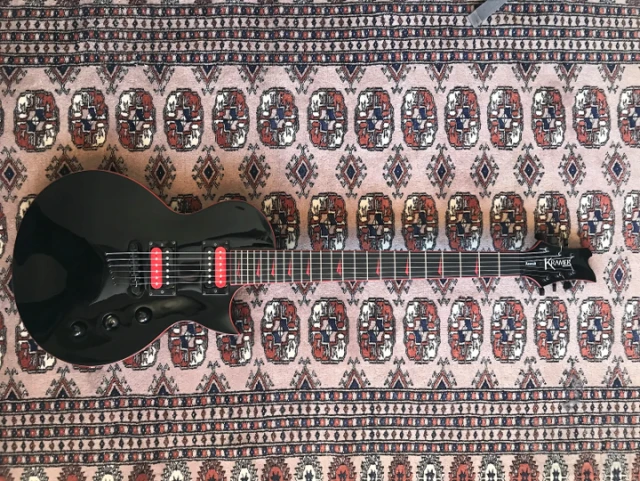 Kramer Assault 220 (2016) - Gloss Black 