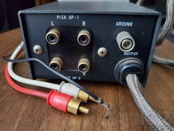 Vintage DENON AU-320 MC Step-up Transfor