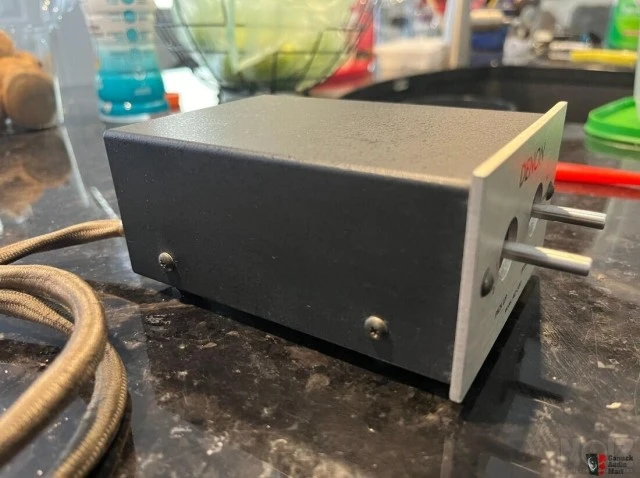 Vintage DENON AU-320 MC Step-up Transfor