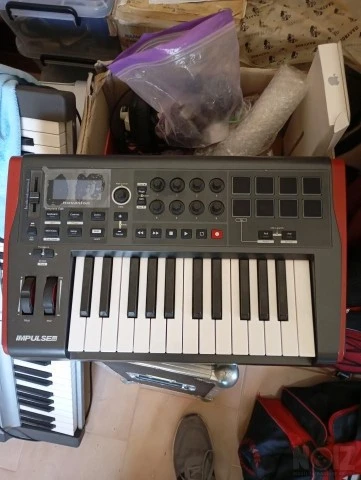 Novation Impulse 25 USB Controller Keybo