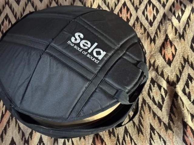 Hung Drum Sela