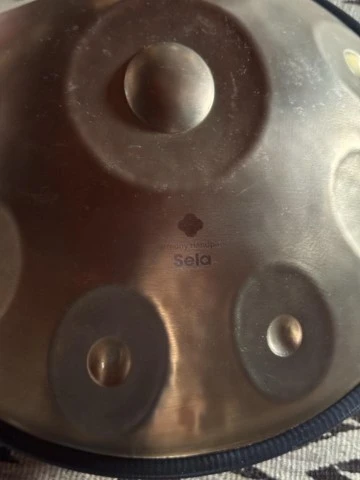 Hung Drum Sela