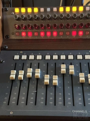 AMS Neve 8816 Summing & Neve 8804 Fader 