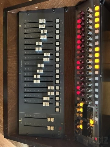 AMS Neve 8816 Summing & Neve 8804 Fader 