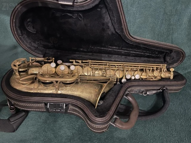 Rampone and Cazzani R1 Alto Sax