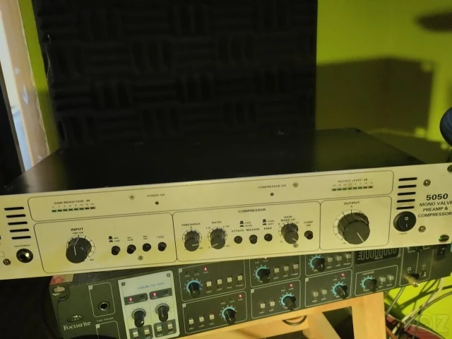 TL Audiio 5050 Mono Valve Preamp 