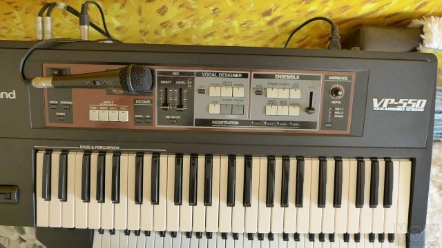 Roland VP-550