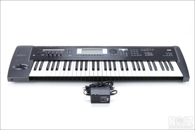 Korg TR61 Keyboard Synthesizer