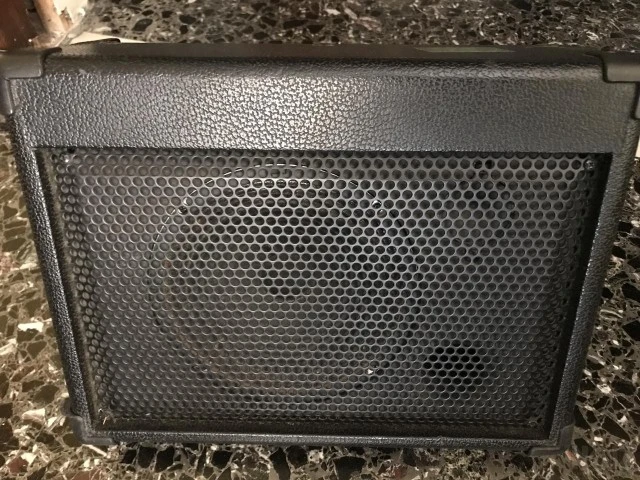 Harley Benton HBAC-30 Μπαταρίας