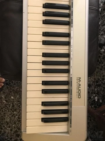 M-Audio Keystation 61es MIDI Keyboard Co