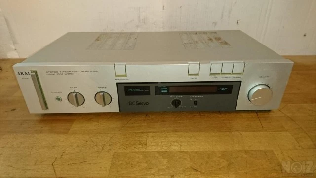 Ολοκληρωμένος  Ενισχυτής  Akai   AM - U2