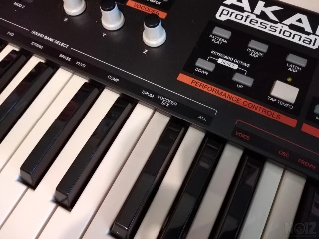 Akai MINIAK - Virtual Analog Synthesizer