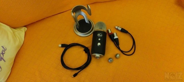 Blue Yeti Pro Microphone