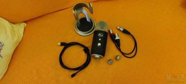 Blue Yeti Pro Microphone