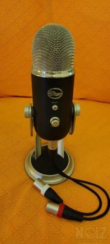 Blue Yeti Pro Microphone